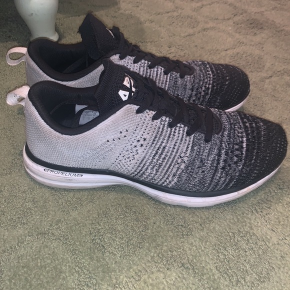 APL techloom pro sneakers - Picture 6 of 10